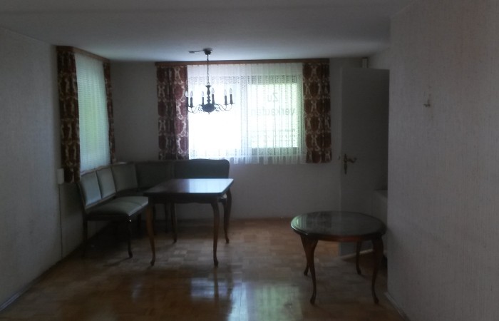 Einfamilienhaus kaufen Bad Buchau Altbau großes Wohnzimmer